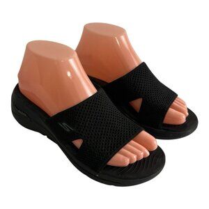 Skechers Womens 6 GoWalk Arch Fit Black Casual Sandal Slides Slip On